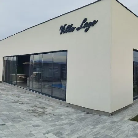 Villa Lago 빌라 Trn