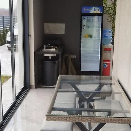 Villa Villa Lago Trn